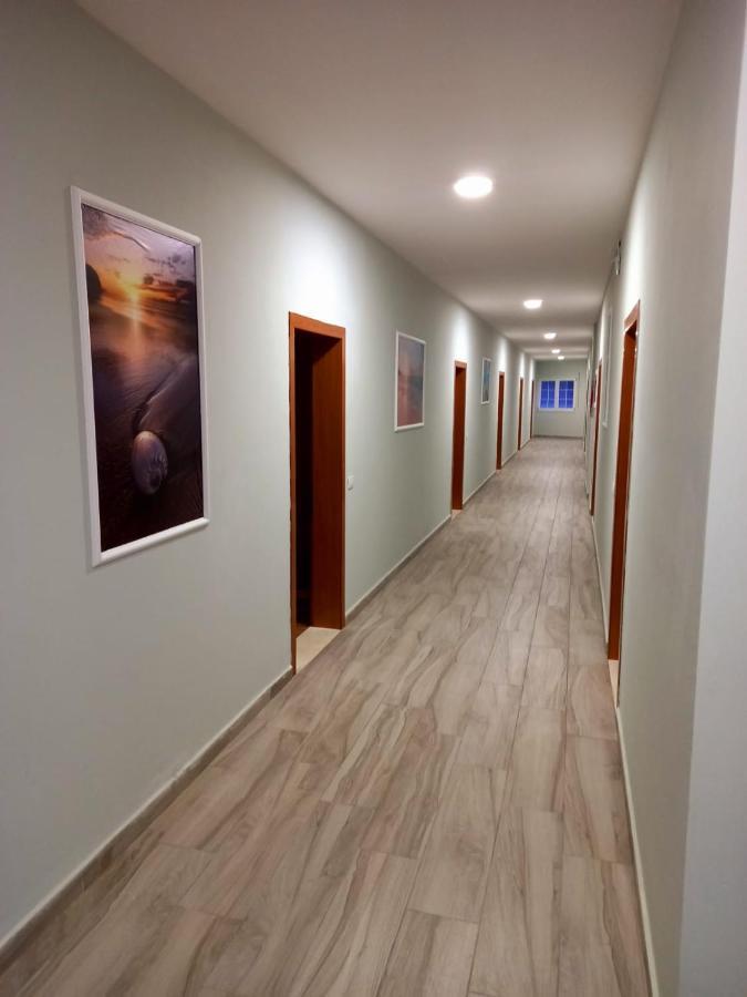 Ryan'S Hotel Shëngjin 외부 사진